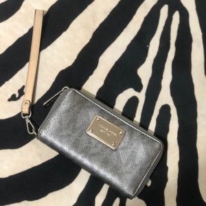 Michael Kors Logo Wallet